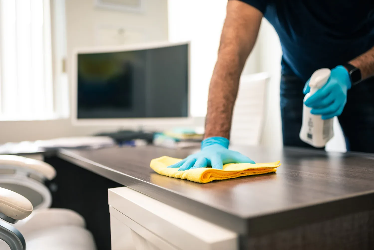 Daily office cleaning company built around your workspace