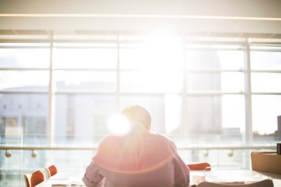 3 Benefits of Natural Daylight to Office Workers