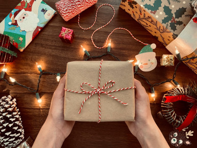 12 Christmas Cleaning Tips