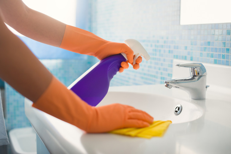 sink cleaning
